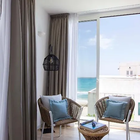 May Altafulla Beach Boutique Hotel Exterior photo